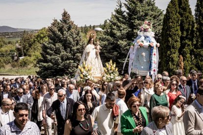 Devoción ante la patrona de Ólvega, la Virgen de Olmacedo