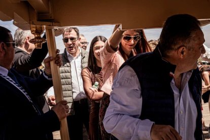 Devoción ante la patrona de Ólvega, la Virgen de Olmacedo