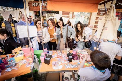 El mercado de 'Emprender en mi Escuela' busca fomentar la iniciativa empresarial desde las aulas