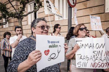 Concentración en Soria por la huelga de médicos