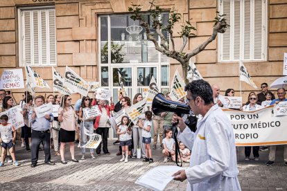 Concentración en Soria por la huelga de médicos
