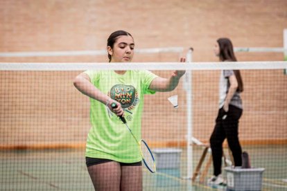 Los volantistas sorianos llenaron el Fuente del Rey de buen bádminton