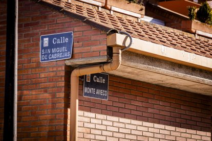 Calle Monte Avieco