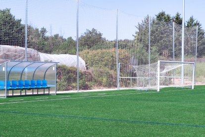 La nueva cancha para el Golmayo Camaretas es un moderno terreno de juego para los casi 20 equipos de la entidad