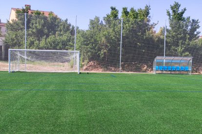 La nueva cancha para el Golmayo Camaretas es un moderno terreno de juego para los casi 20 equipos de la entidad