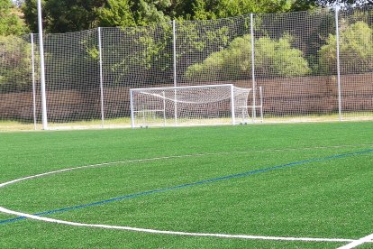 La nueva cancha para el Golmayo Camaretas es un moderno terreno de juego para los casi 20 equipos de la entidad