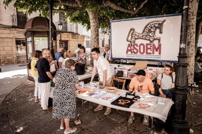 La asociación ASOEM trabaja para apoyar a los que padecen esclerosis múltiple