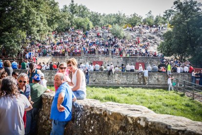 Pistoletazo de salida en el monte con los grandes protagonistas de las fiestas de San Juan.