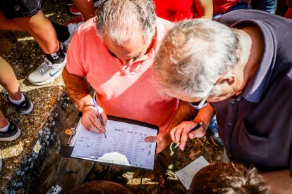 Pistoletazo de salida en el monte con los grandes protagonistas de las fiestas de San Juan.