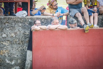 Pistoletazo de salida en el monte con los grandes protagonistas de las fiestas de San Juan.