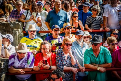 Pistoletazo de salida en el monte con los grandes protagonistas de las fiestas de San Juan.