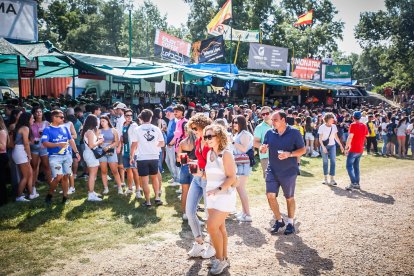 Pistoletazo de salida en el monte con los grandes protagonistas de las fiestas de San Juan.