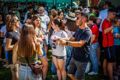 Pistoletazo de salida en el monte con los grandes protagonistas de las fiestas de San Juan.