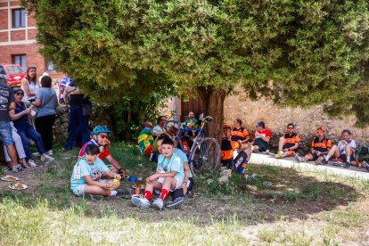 Esfuerzo al sol y sabor tradicional a su paso por el corazón medieval de Soria.