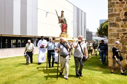 Tradicional bendición de los campos este domingo en la ermita de Santa Bárbara.
