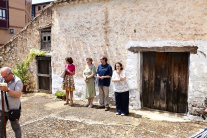 Tradicional bendición de los campos este domingo en la ermita de Santa Bárbara.