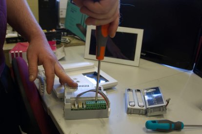 El CIFP Pico Frentes impulsa la digitalización de entornos residenciales con tecnologías IoT, GPON y 5G