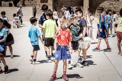 Comienzan los actos festivos con un juego pirotécnico para los más pequeños