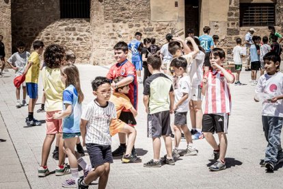 Comienzan los actos festivos con un juego pirotécnico para los más pequeños