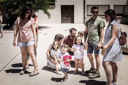 Comienzan los actos festivos con un juego pirotécnico para los más pequeños