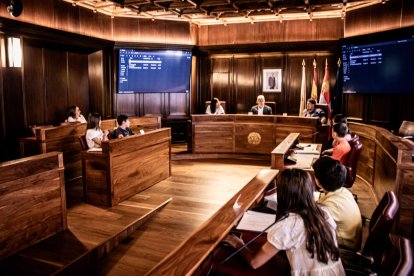 Los presupuestos infantiles de este año irán para: Laberinto de autores