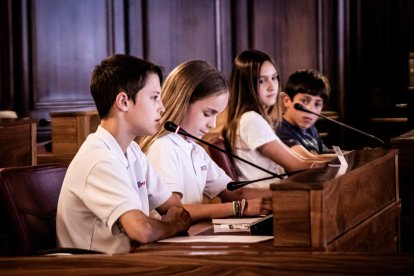 Los presupuestos infantiles de este año irán para: Laberinto de autores