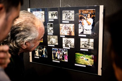 La muestra puede visitarse en la galería acristalada del Instituto Antonio Machado