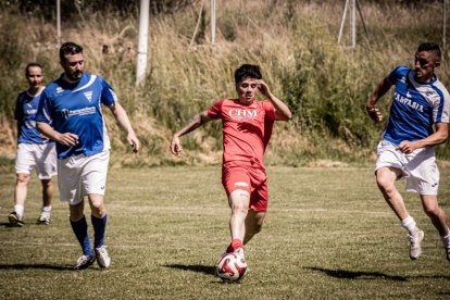 Un partido de viejas glorias abrió la celebración