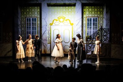 Doble sesión y una Audiencia abarrotada para despedir la programación cultural de primavera
