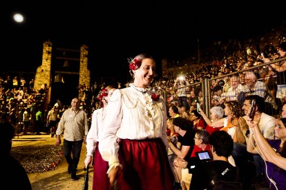 Fe, valor y tradición en el Paso del Fuego de San Pedro Manrique.