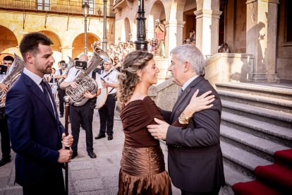 Fiesta de gala a la llegada a la Plaza Mayor