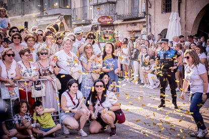 Fiesta de gala a la llegada a la Plaza Mayor