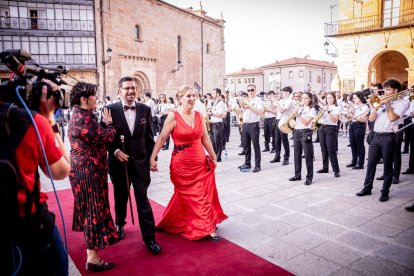 Fiesta de gala a la llegada a la Plaza Mayor