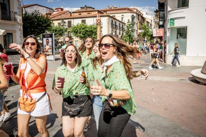 La fiesta fue inimaginable en la plaza de toros y sus calles aledañas