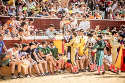 La fiesta fue inimaginable en la plaza de toros y sus calles aledañas