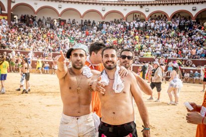 La fiesta fue inimaginable en la plaza de toros y sus calles aledañas