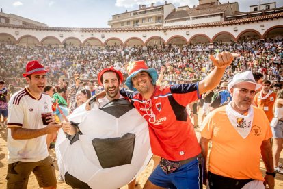 La fiesta fue inimaginable en la plaza de toros y sus calles aledañas