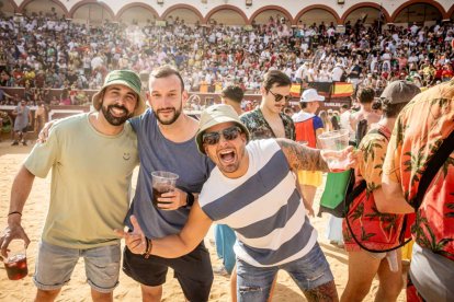 La fiesta fue inimaginable en la plaza de toros y sus calles aledañas