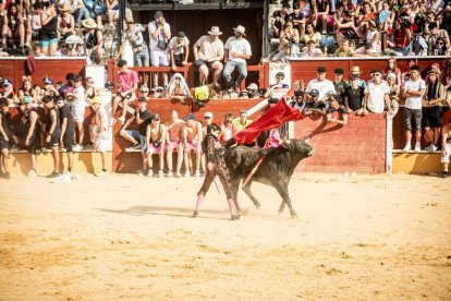 La fiesta fue inimaginable en la plaza de toros y sus calles aledañas