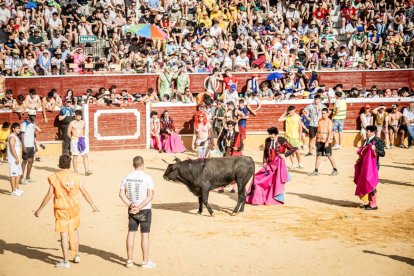 La fiesta fue inimaginable en la plaza de toros y sus calles aledañas