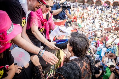 La fiesta fue inimaginable en la plaza de toros y sus calles aledañas