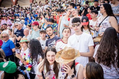 La fiesta fue inimaginable en la plaza de toros y sus calles aledañas
