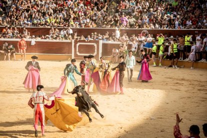 La fiesta fue inimaginable en la plaza de toros y sus calles aledañas