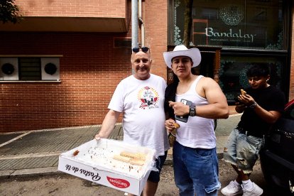 La mañana del Sábado Agés deja una de las estampas más íntimas y tradicionales de las Fiestas de San Juan.