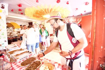 La mañana del Sábado Agés deja una de las estampas más íntimas y tradicionales de las Fiestas de San Juan.
