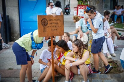 Reconocimiento a creadores y subastadores en el Sábado Agés 2026.