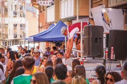 El público abarrota las cuadrillas en la tarde de los Agés.