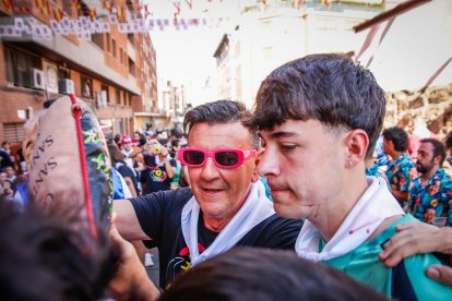 El público abarrota las cuadrillas en la tarde de los Agés.