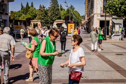 La campaña #todoscontraelcancer advierte de los peligros del sol en el Collado