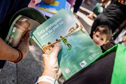 La campaña #todoscontraelcancer advierte de los peligros del sol en el Collado